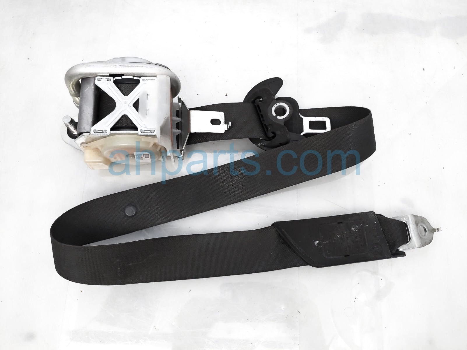 Sold 2016 Honda Accord Front Driver Seat Belt - Black 04818-T2F-A00ZH