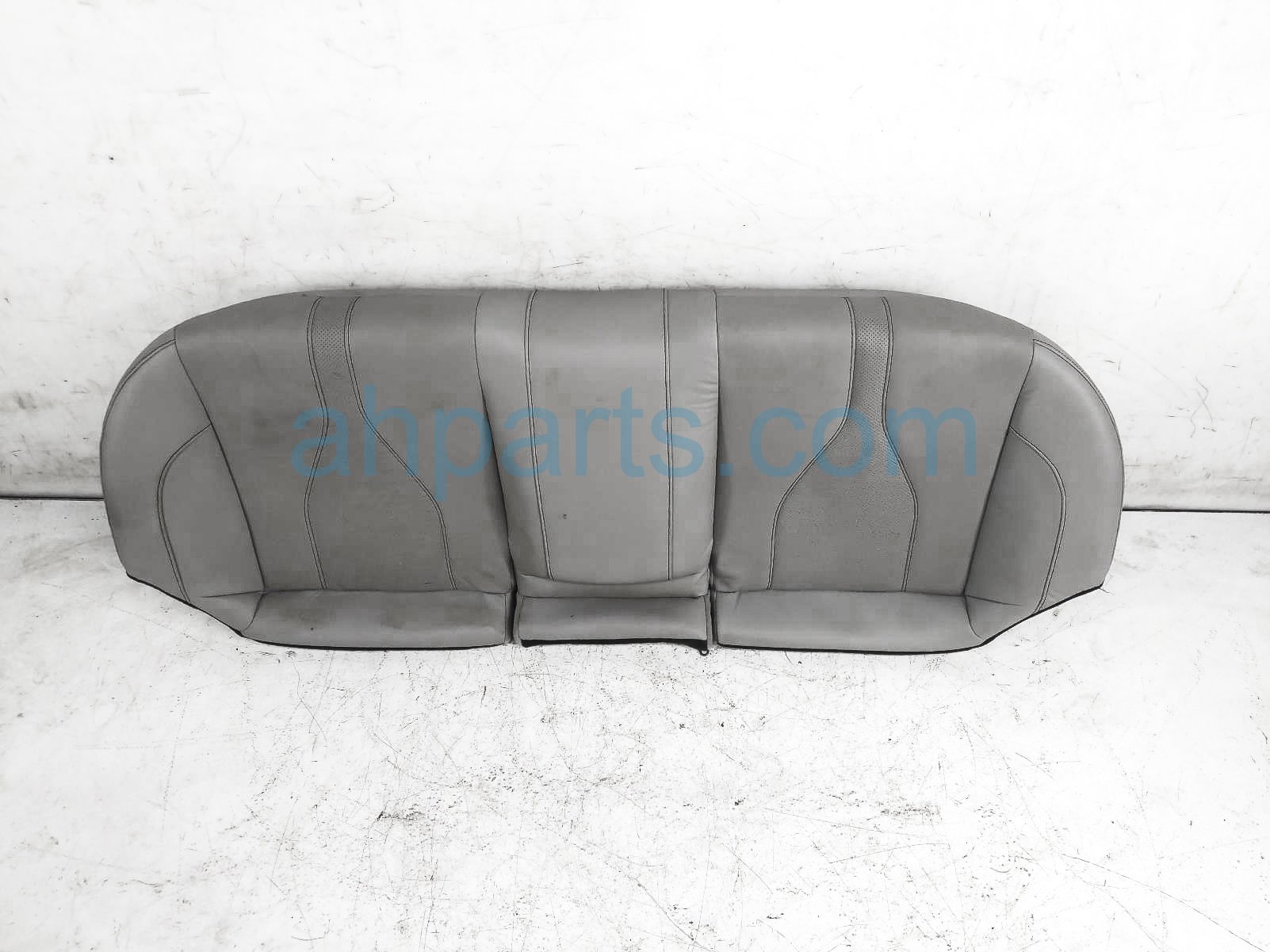 $175 Acura REAR LOWER SEAT CUSHION - GREY LTHR $175 Acura REAR LOWER SEAT CUSHION - GREY LTHR