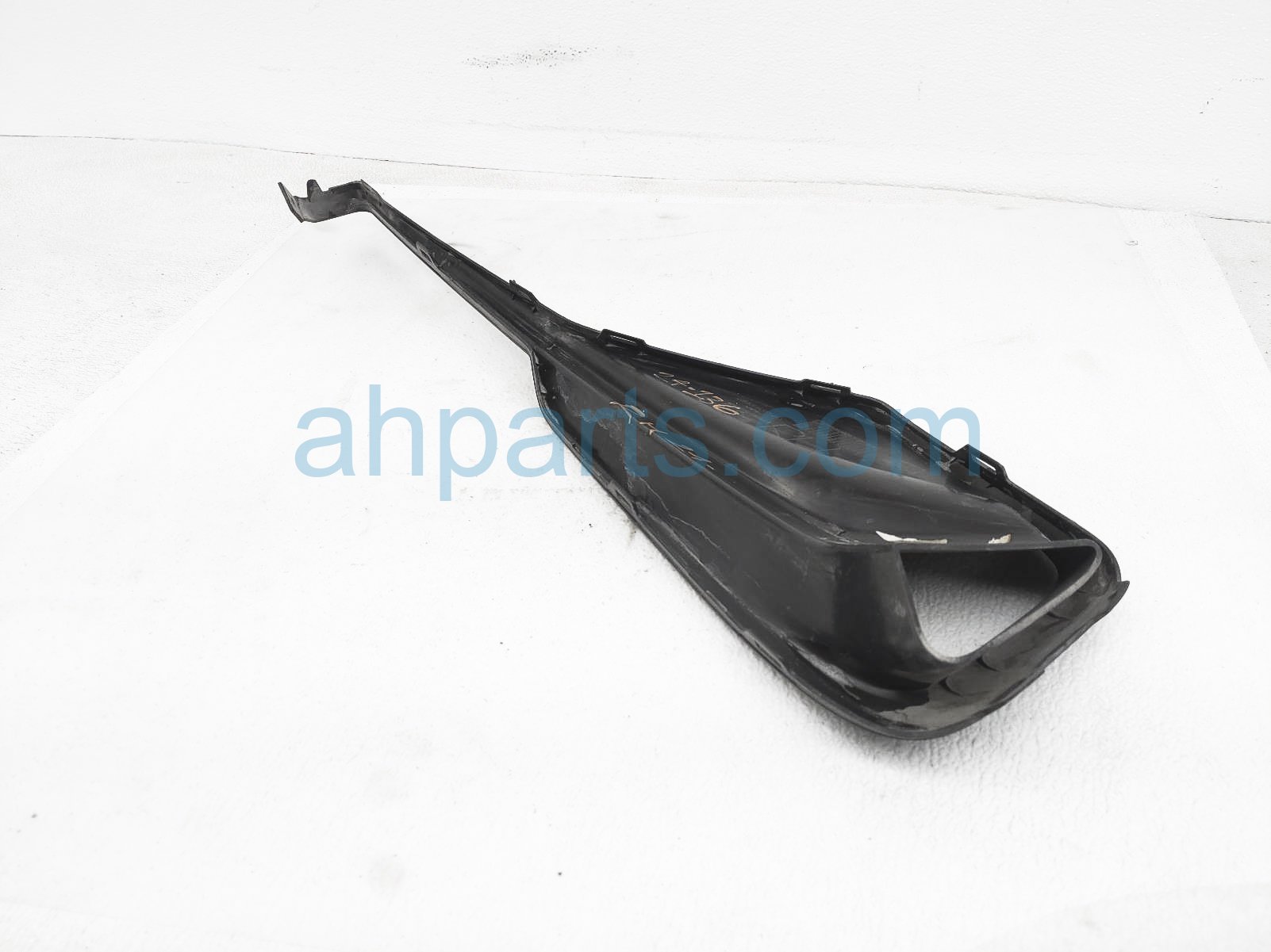 Genuine Honda Accord Passenger Right Fog Light Cover – 2016-2017 4dr LX – OEM 71102-T2F-A51