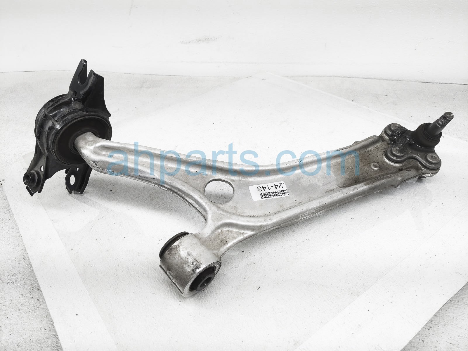 $175 Honda FR/LH LOWER CONTROL ARM