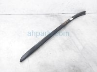 $25 BMW LH EXTERIOR A PILLAR WINSHIELD TRIM $25 BMW LH EXTERIOR A PILLAR WINSHIELD TRIM