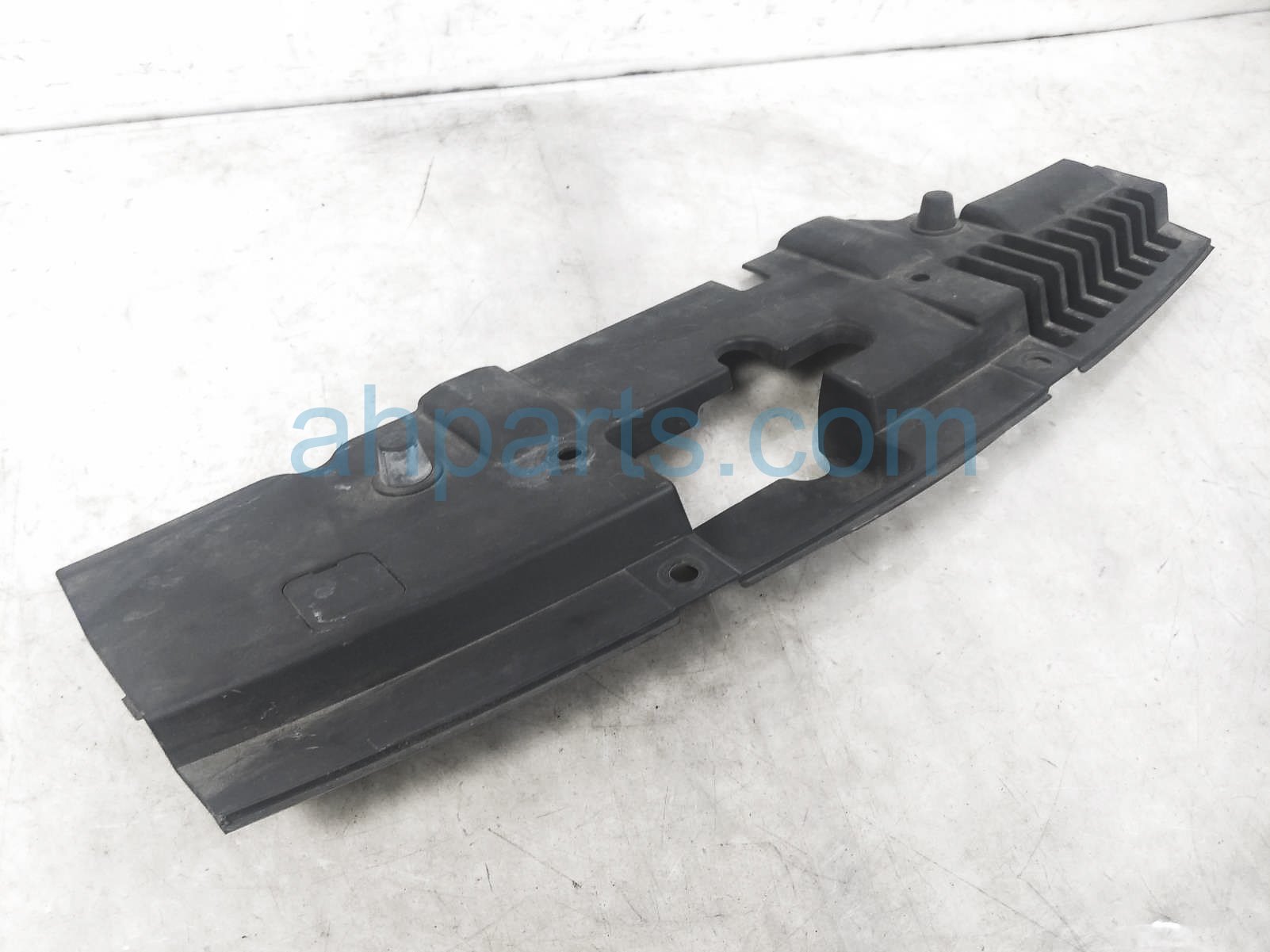 $20 Honda UPPER GRILLE ENGINE SIGHT SHIELD $20 Honda UPPER GRILLE ENGINE SIGHT SHIELD