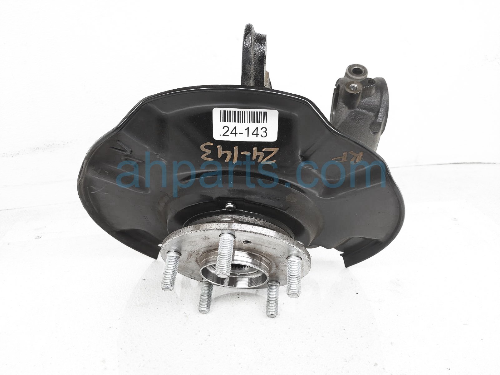 Sold 2024 Honda Accord Front Passenger Spindle Knuckle Hub 51211