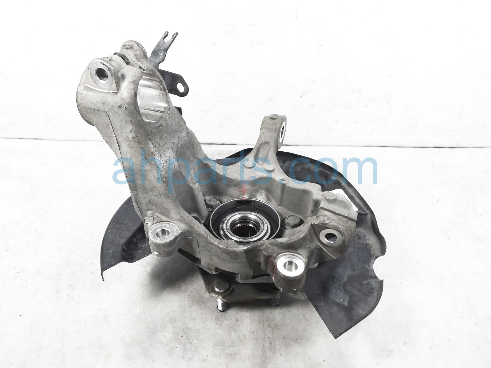 $300 Infiniti FR/RH SPINDLE KNUCKLE HUB $300 Infiniti FR/RH SPINDLE KNUCKLE HUB