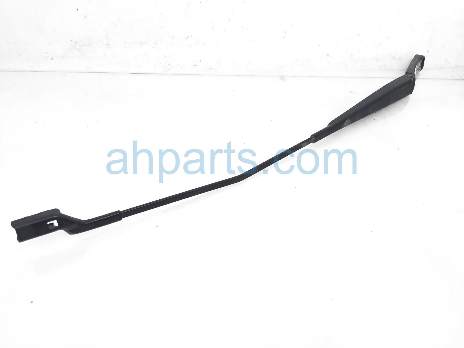 $30 Volkswagen PASSENGER WINDSHIELD WIPER ARM $30 Volkswagen PASSENGER WINDSHIELD WIPER ARM