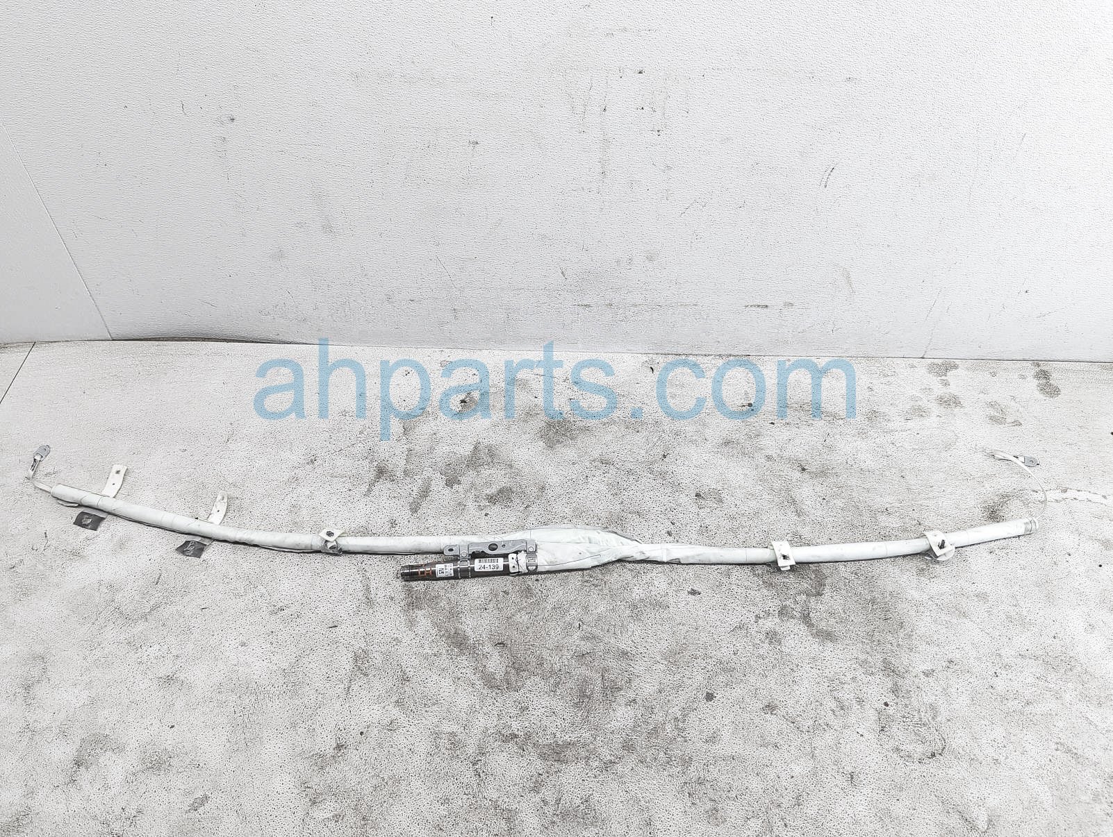 $275 BMW DRIVER ROOF CURTAIN AIRBAG $275 BMW DRIVER ROOF CURTAIN AIRBAG