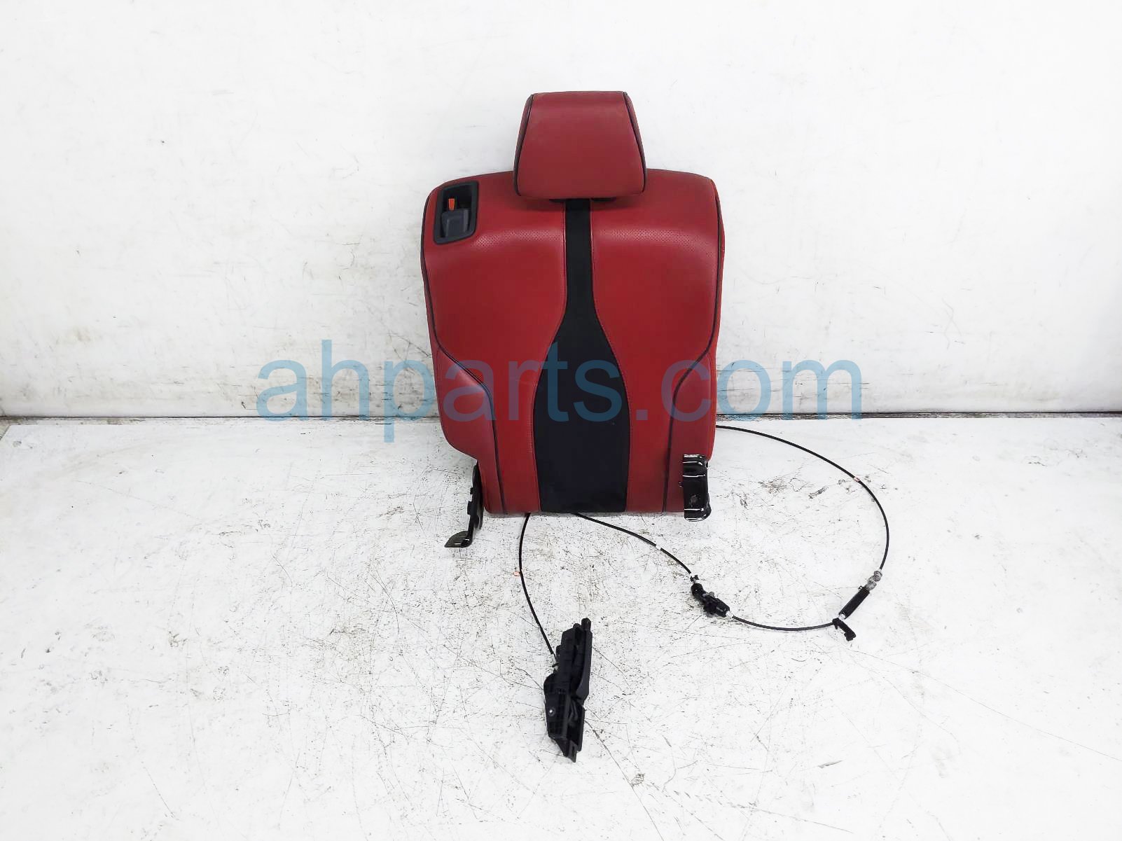 $175 Acura RR/RH TOP SEAT CUSHION - RED/BLK *