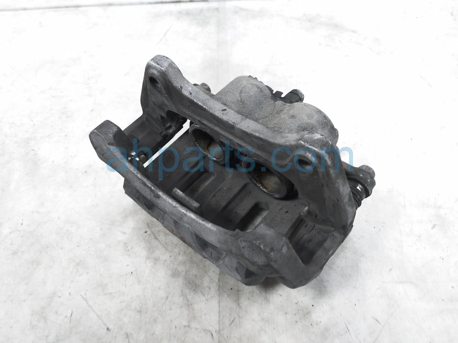 thumbnail image 2 of A-Premium Front Driver Side Brake Caliper For Acura TL Base 04-08 & Type-S 2007-2008 2 of 5