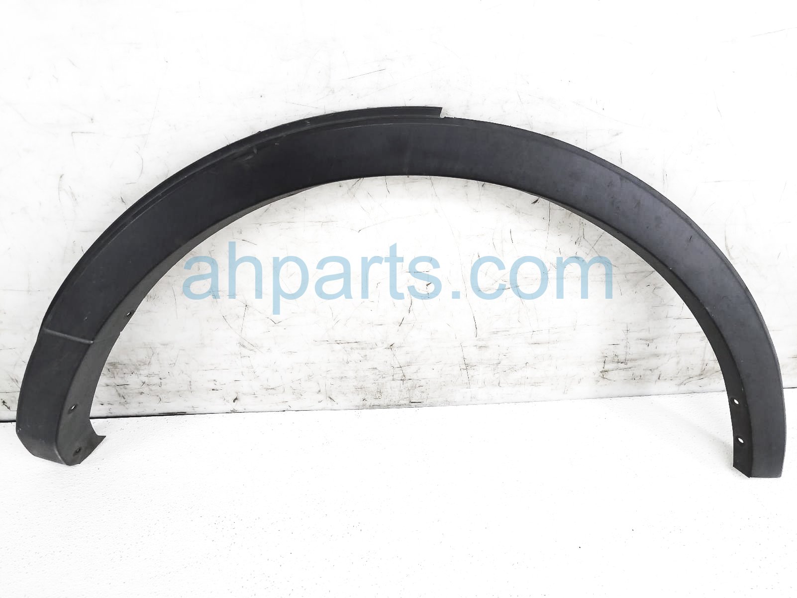 $25 Ford RR/LH QUARTER PANEL FLARE - BLACK $25 Ford RR/LH QUARTER PANEL FLARE - BLACK