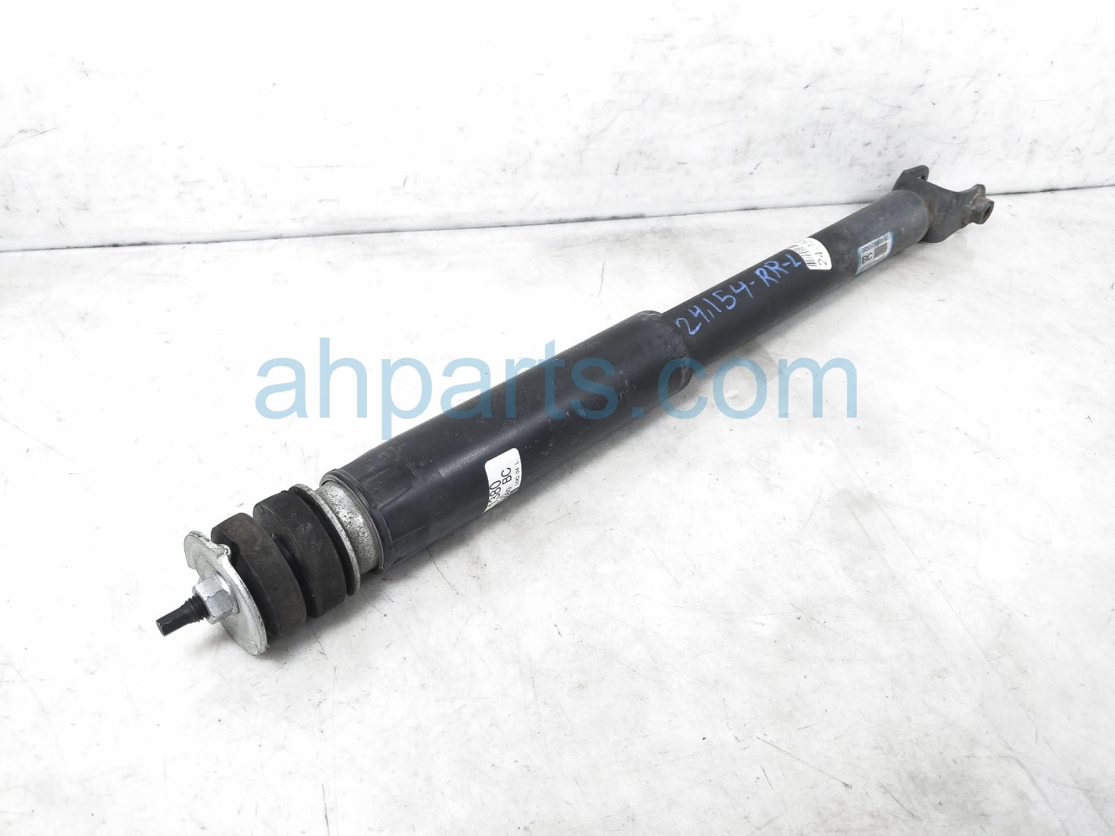 $50 Ford RR/LH SHOCK ABSORBER $50 Ford RR/LH SHOCK ABSORBER