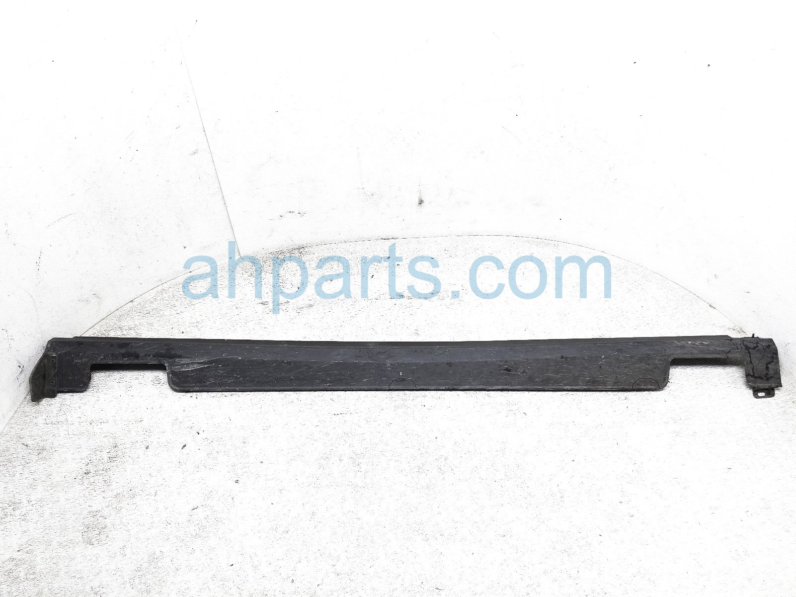 $85 Honda RH SIDE SKIRT / MOLDING - BLACK