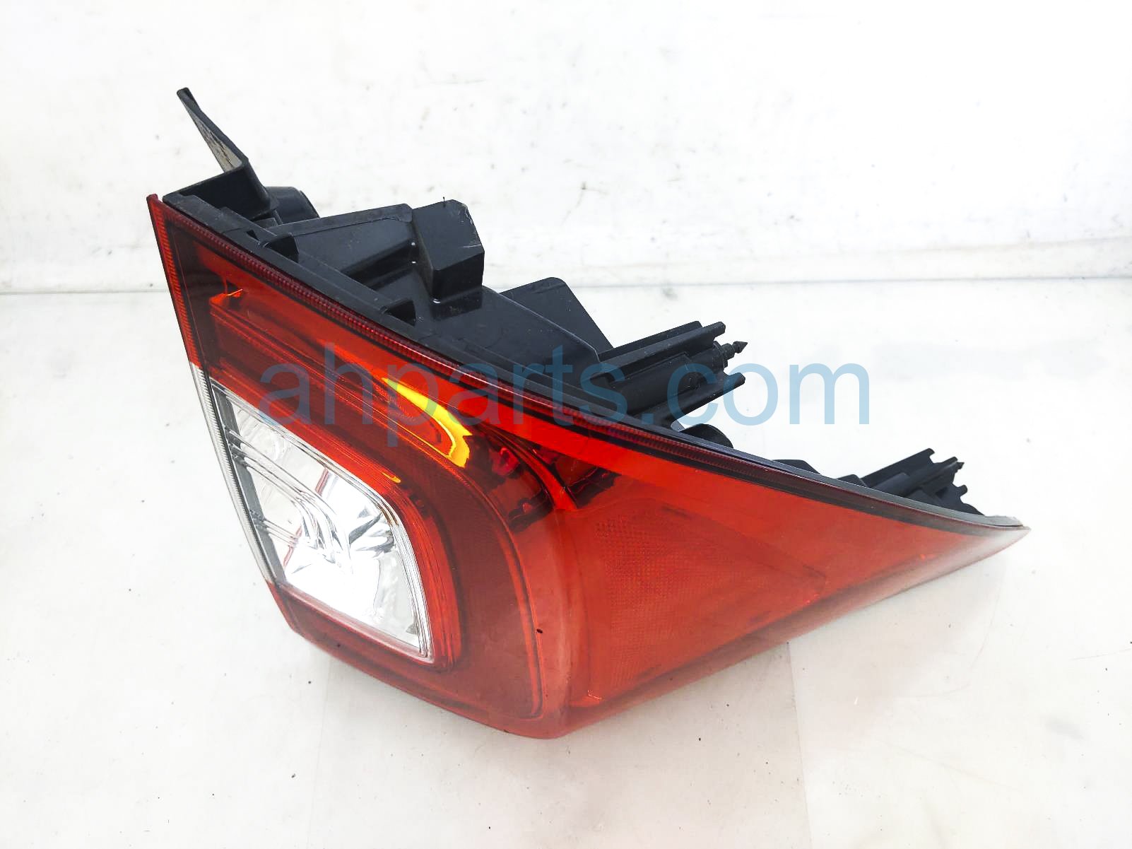 $195 Honda LH TAIL LAMP (ON BODY) * $195 Honda LH TAIL LAMP (ON BODY) *
