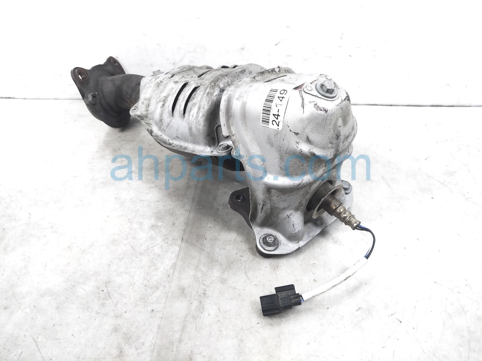 $650 Acura EXHAUST CONVERTER MANIFOLD - 6K $650 Acura EXHAUST CONVERTER MANIFOLD - 6K