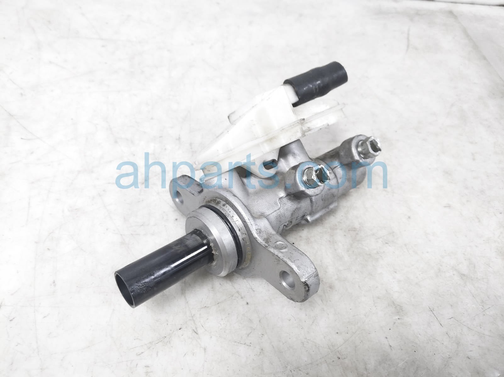 $40 Acura BRAKE MASTER CYLINDER ONLY $40 Acura BRAKE MASTER CYLINDER ONLY