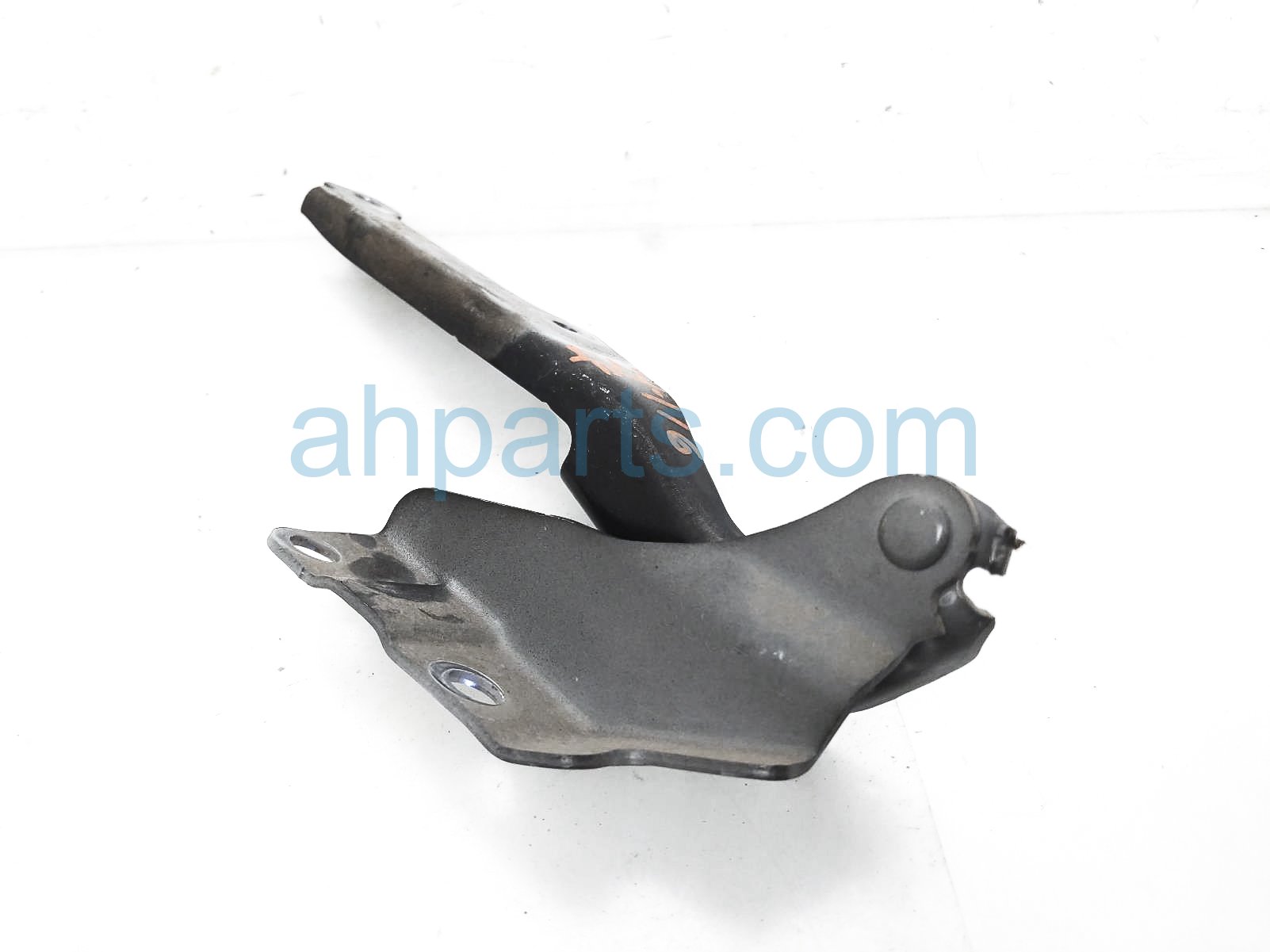 $25 Mazda LH HOOD HINGE - BLACK $25 Mazda LH HOOD HINGE - BLACK