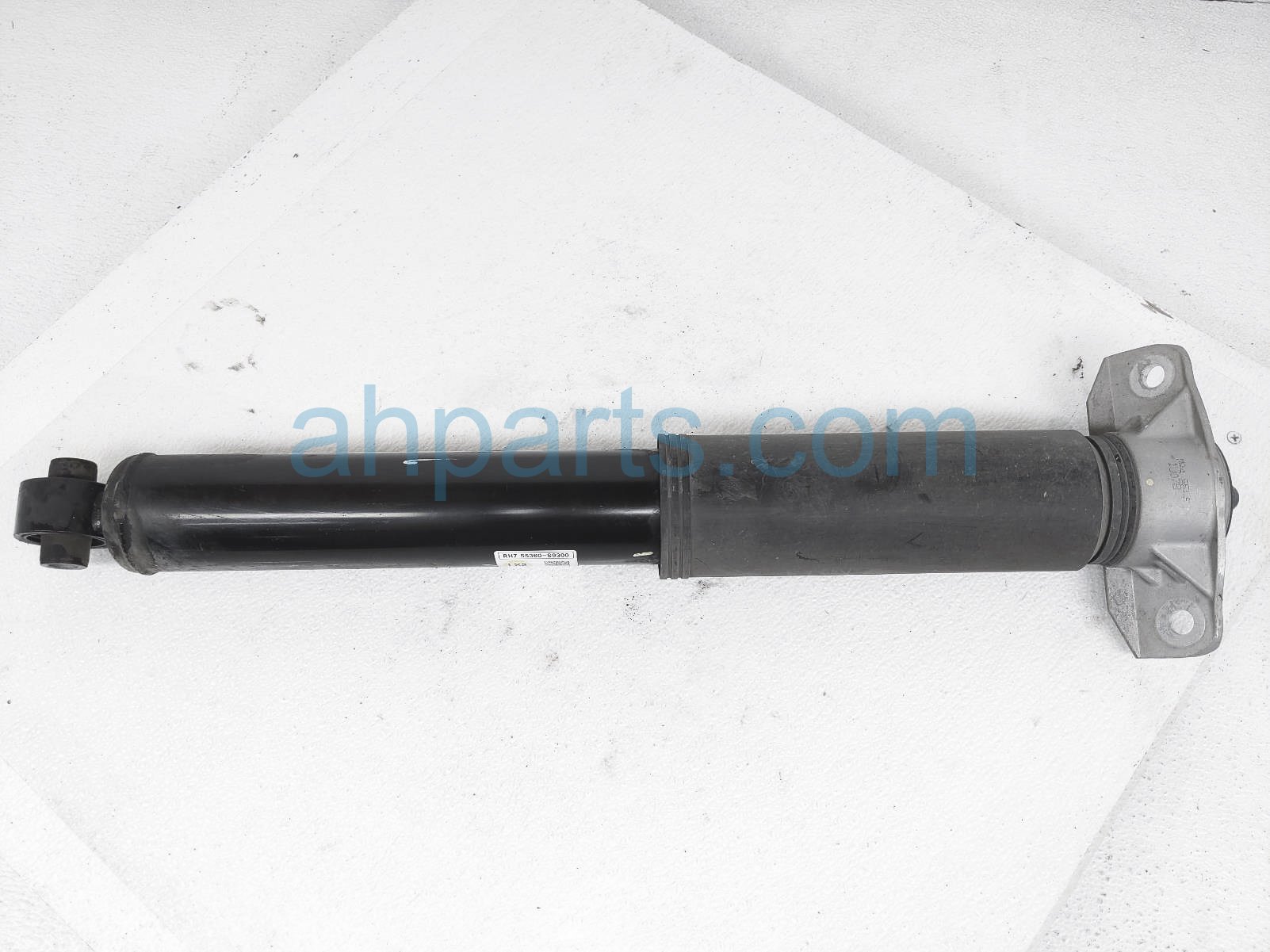 $300 Hyundai RR/RH SHOCK ABSORBER $300 Hyundai RR/RH SHOCK ABSORBER