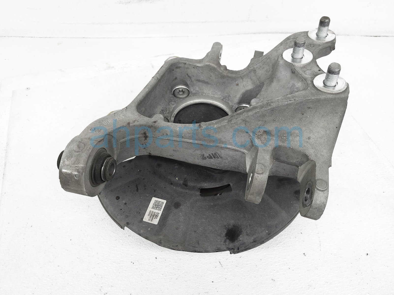 $149 Hyundai RR/LH SPINDLE KNUCKLE HUB