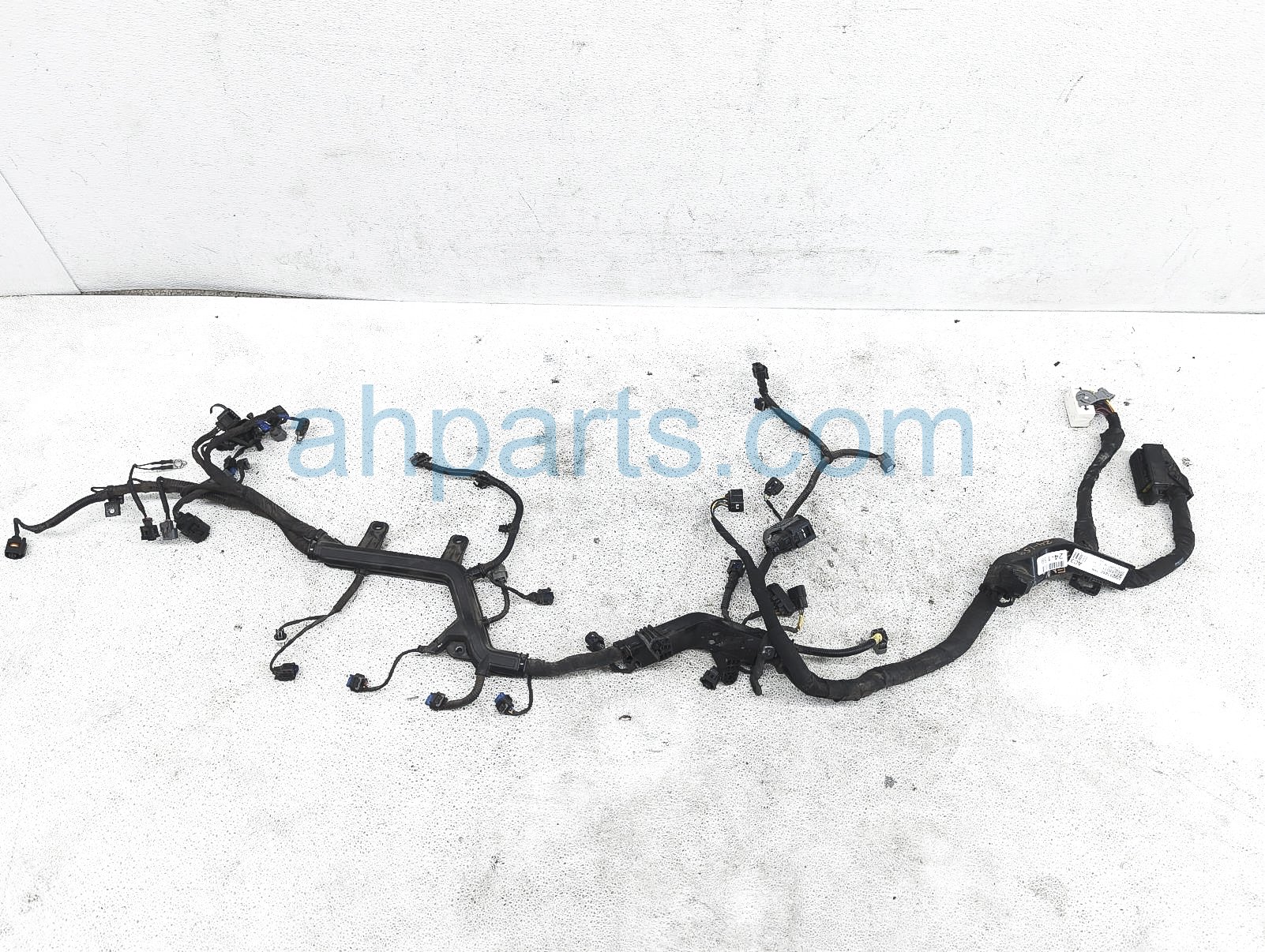 $300 Hyundai MAIN ENGINE WIRE HARNESS - FWD SEL $300 Hyundai MAIN ENGINE WIRE HARNESS - FWD SEL