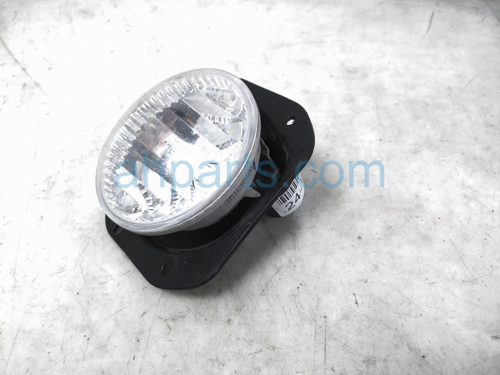 $40 Jeep LH FOG LAMP / LIGHT W/BRACKET $40 Jeep LH FOG LAMP / LIGHT W/BRACKET