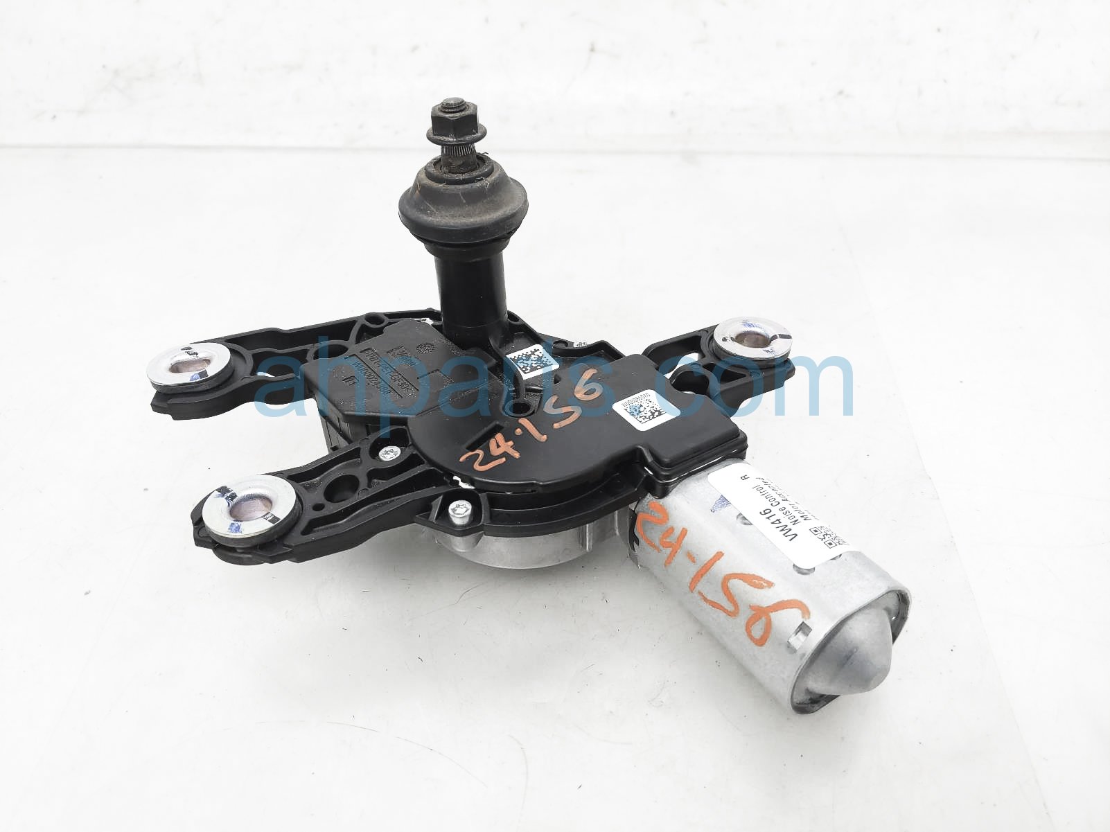 $90 Volkswagen REAR WINDSHIELD WIPER MOTOR UNIT $90 Volkswagen REAR WINDSHIELD WIPER MOTOR UNIT