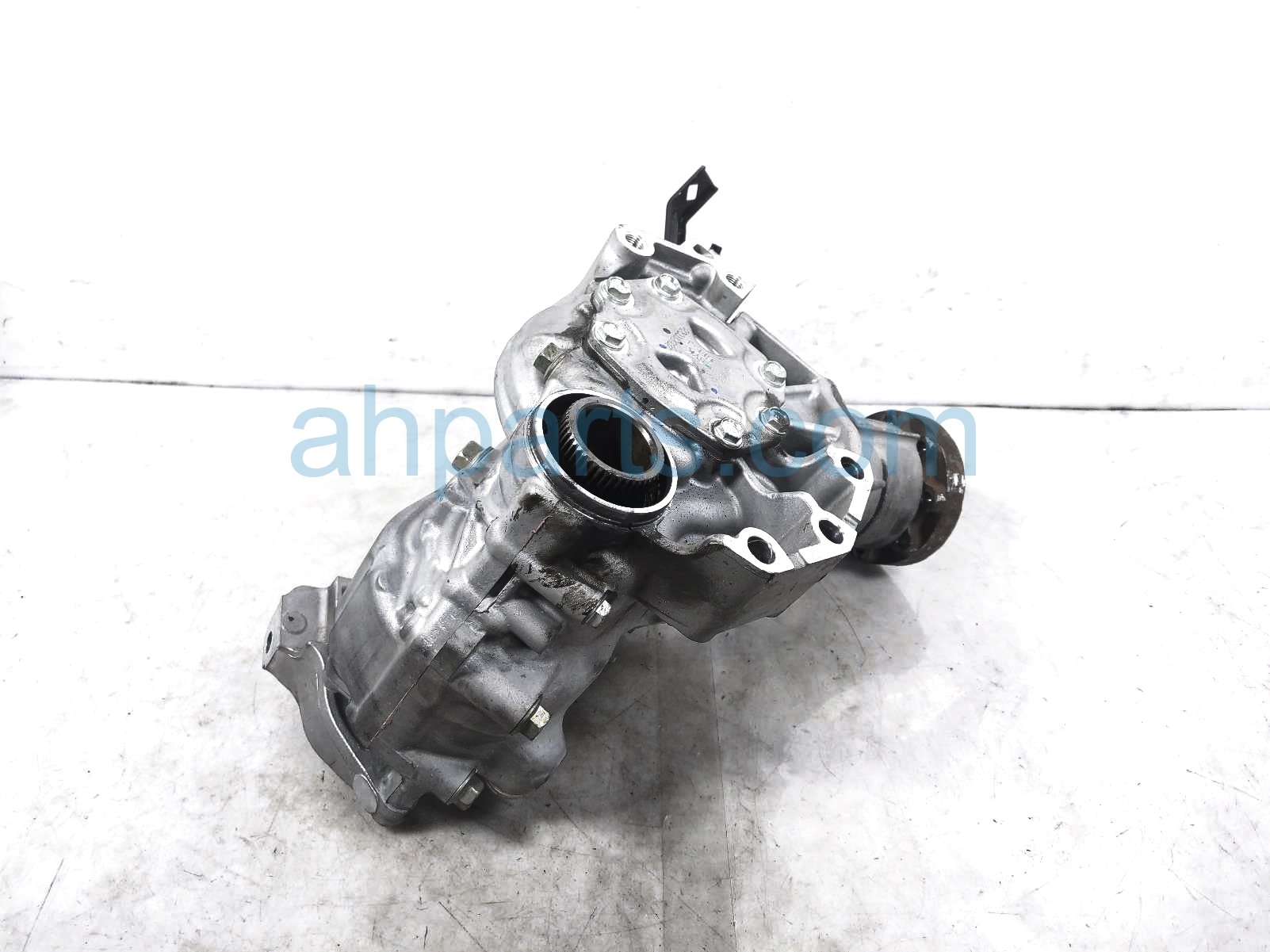 $175 Acura TRANSFER CASE ASSY - 2.0T AWD - 73K $175 Acura TRANSFER CASE ASSY - 2.0T AWD - 73K