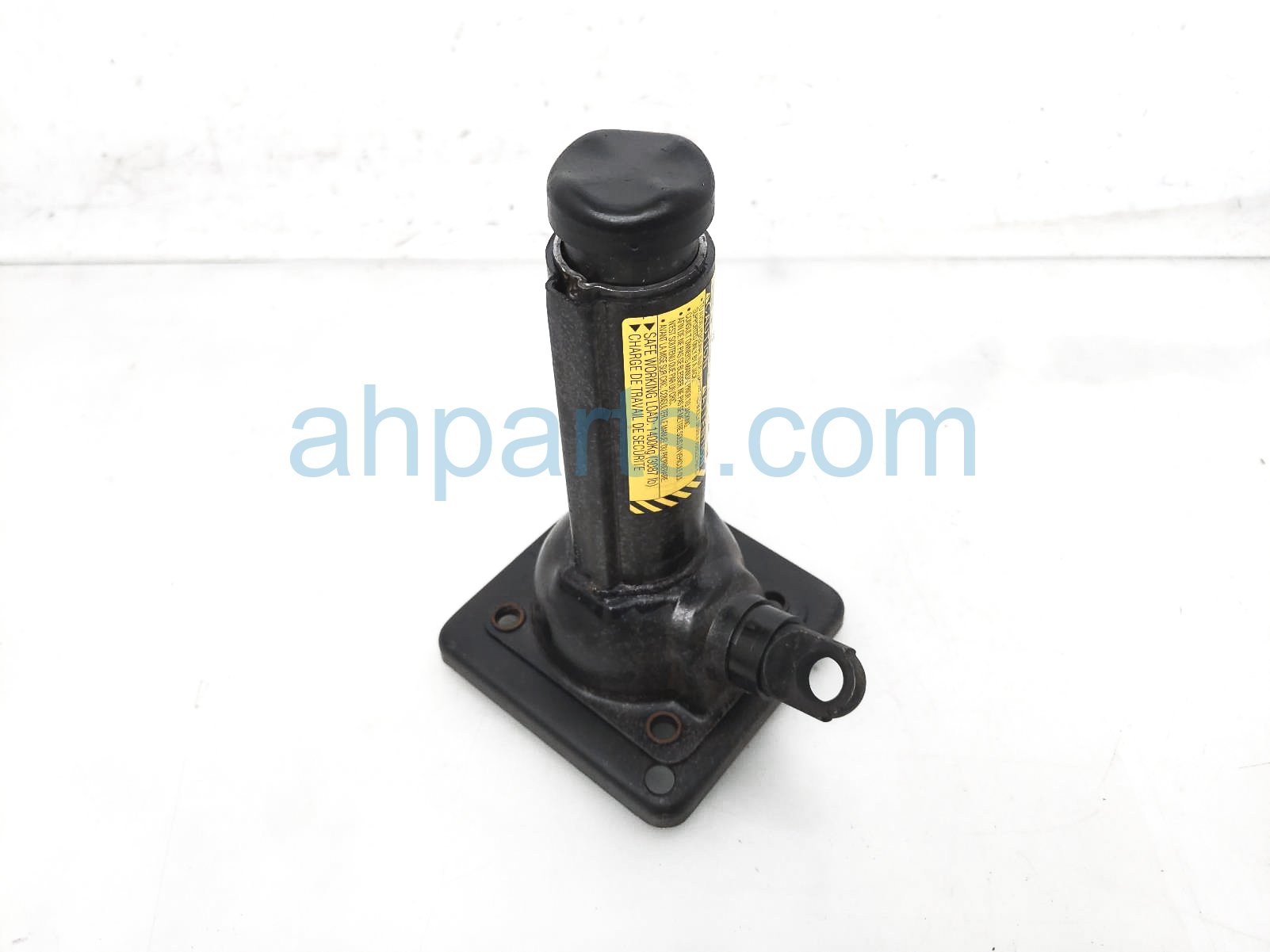 $125 Toyota BOTTLE JACK ASSY ONLY