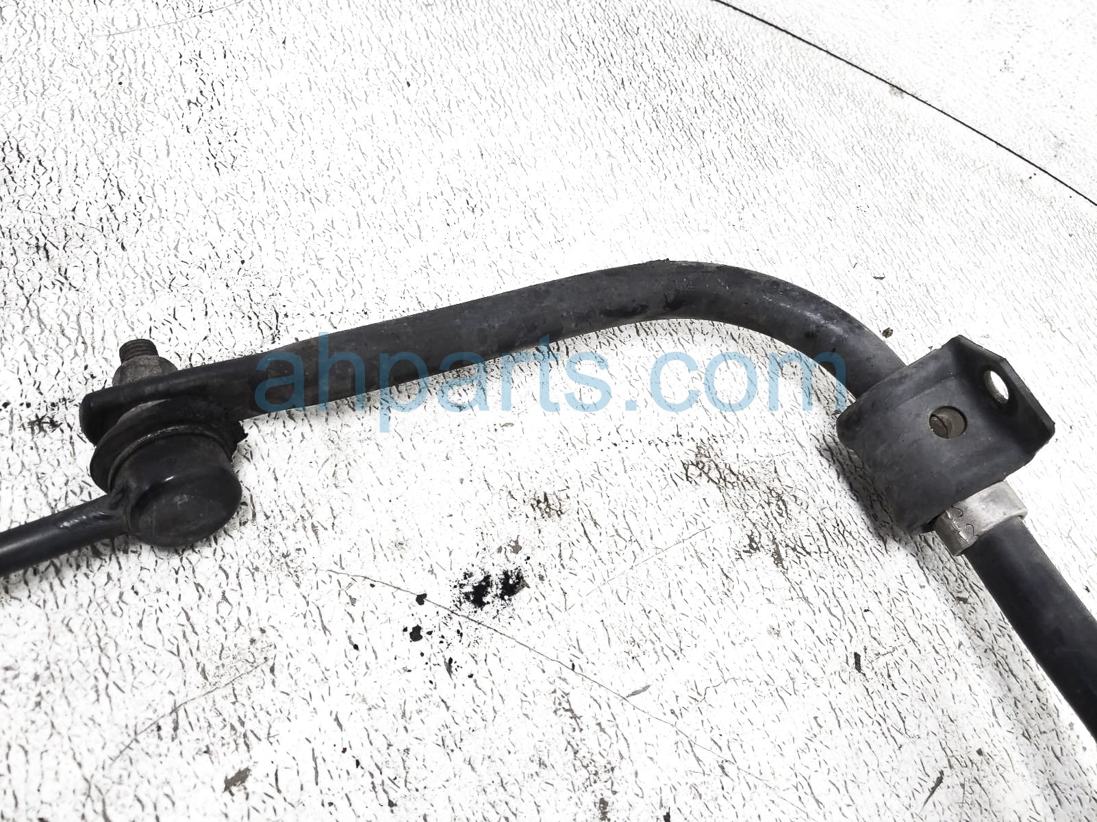 Sold 2023 Jeep Gladiator Sway Rear Stabilizer Bar W/ Links 68341430AC Replacement Sold 2023 Jeep Gladiator Sway Rear Stabilizer Bar W/ Links 68341430AC Replacement thumbnail