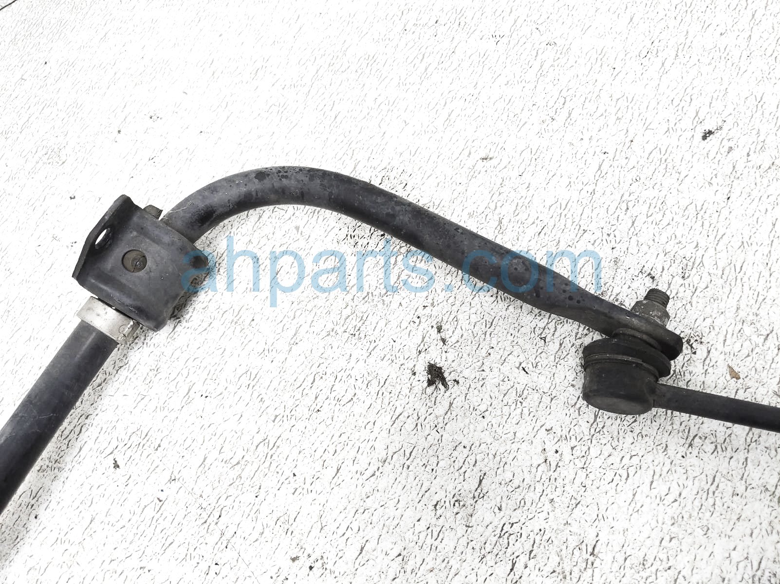 Sold 2023 Jeep Gladiator Sway Rear Stabilizer Bar W/ Links 68341430AC Replacement Sold 2023 Jeep Gladiator Sway Rear Stabilizer Bar W/ Links 68341430AC Replacement thumbnail