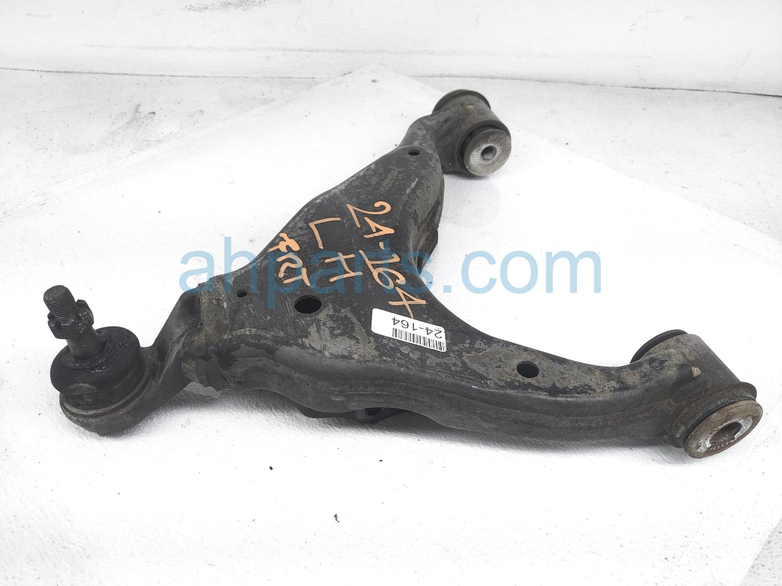 $100 Toyota FR/LH LOWER CONTROL ARM $100 Toyota FR/LH LOWER CONTROL ARM