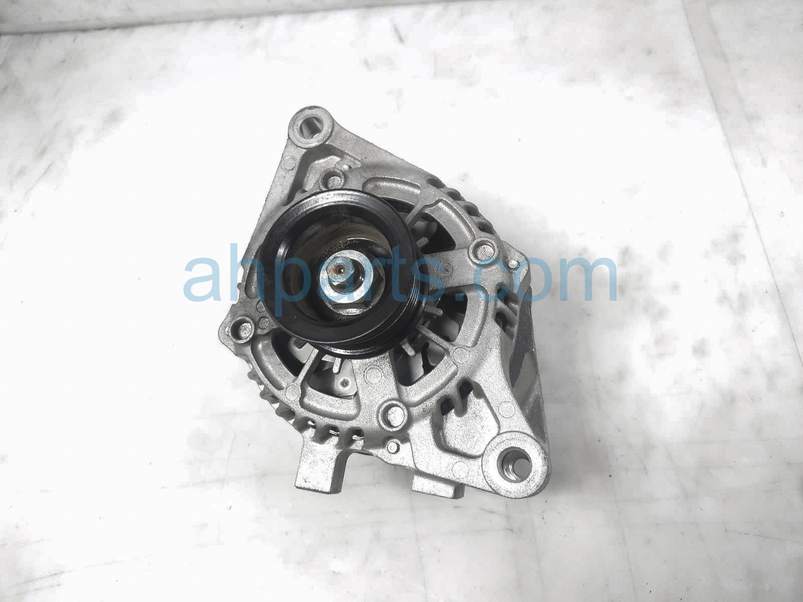 $69 Toyota ALTERNATOR / GENERATOR $69 Toyota ALTERNATOR / GENERATOR