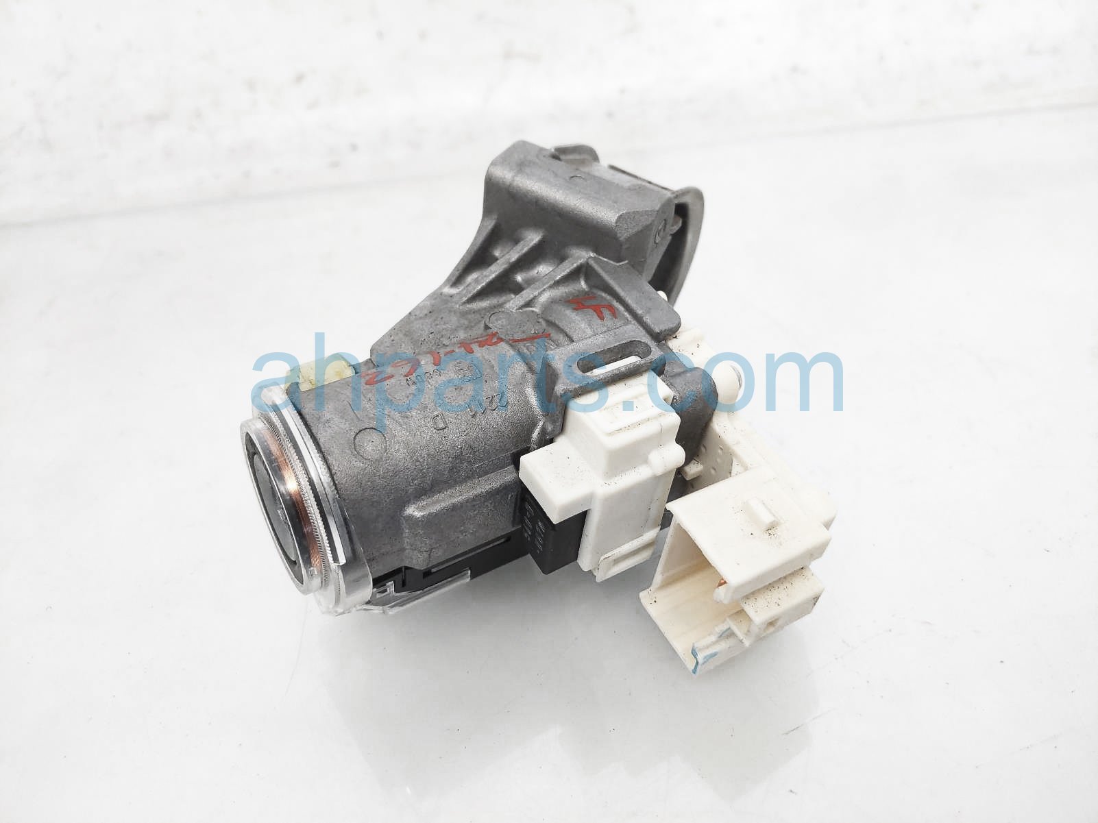 $100 Toyota IGNITION SWITCH - 3.5L 4X2