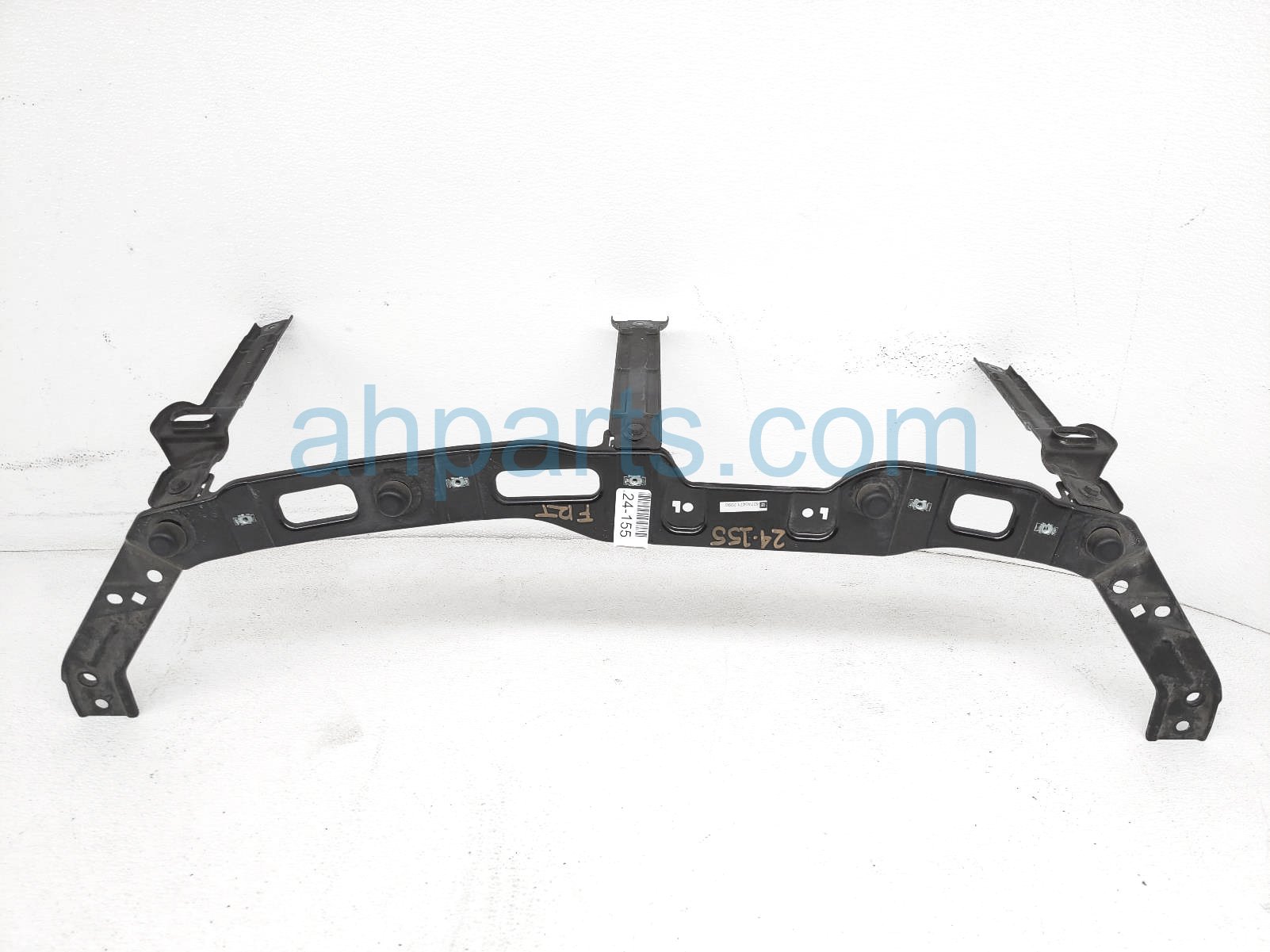 $75 Chevy FRONT CENTER SUPPORT RETAINER $75 Chevy FRONT CENTER SUPPORT RETAINER