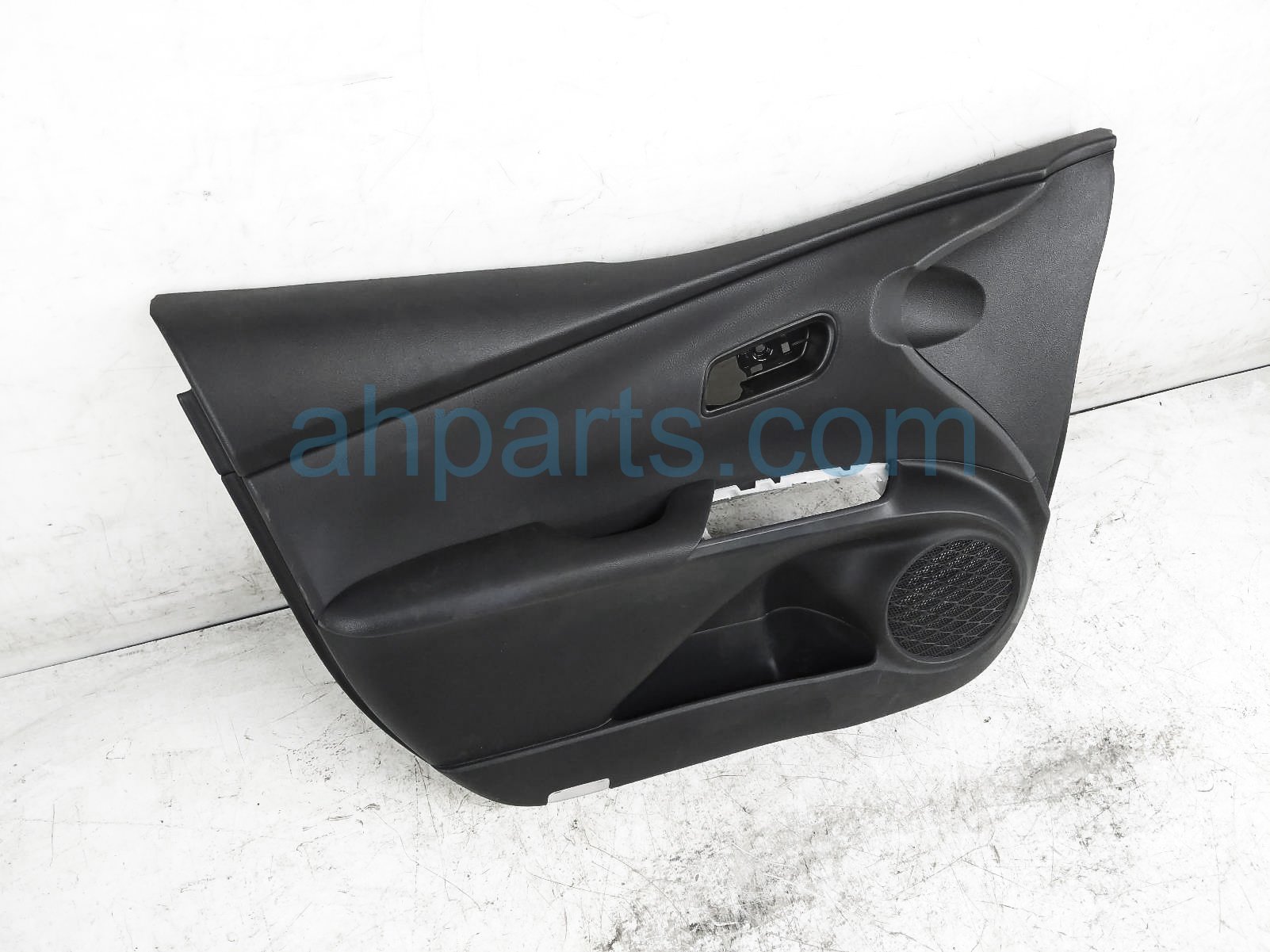 $175 Toyota FR/LH INTERIOR DOOR PANEL - BLACK PR