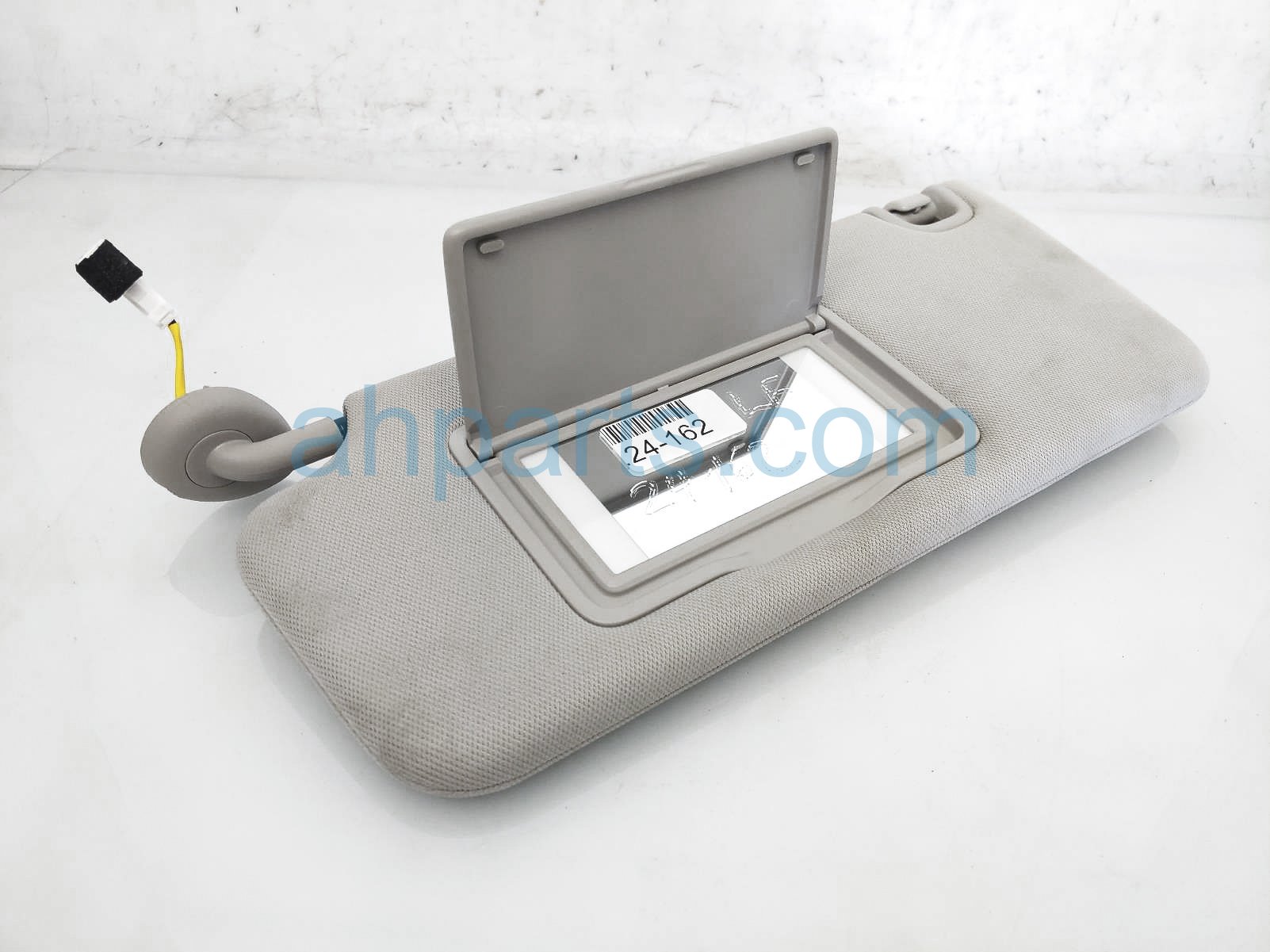 $45 Honda DRIVER SIDE SUN VISOR - GREY $45 Honda DRIVER SIDE SUN VISOR - GREY