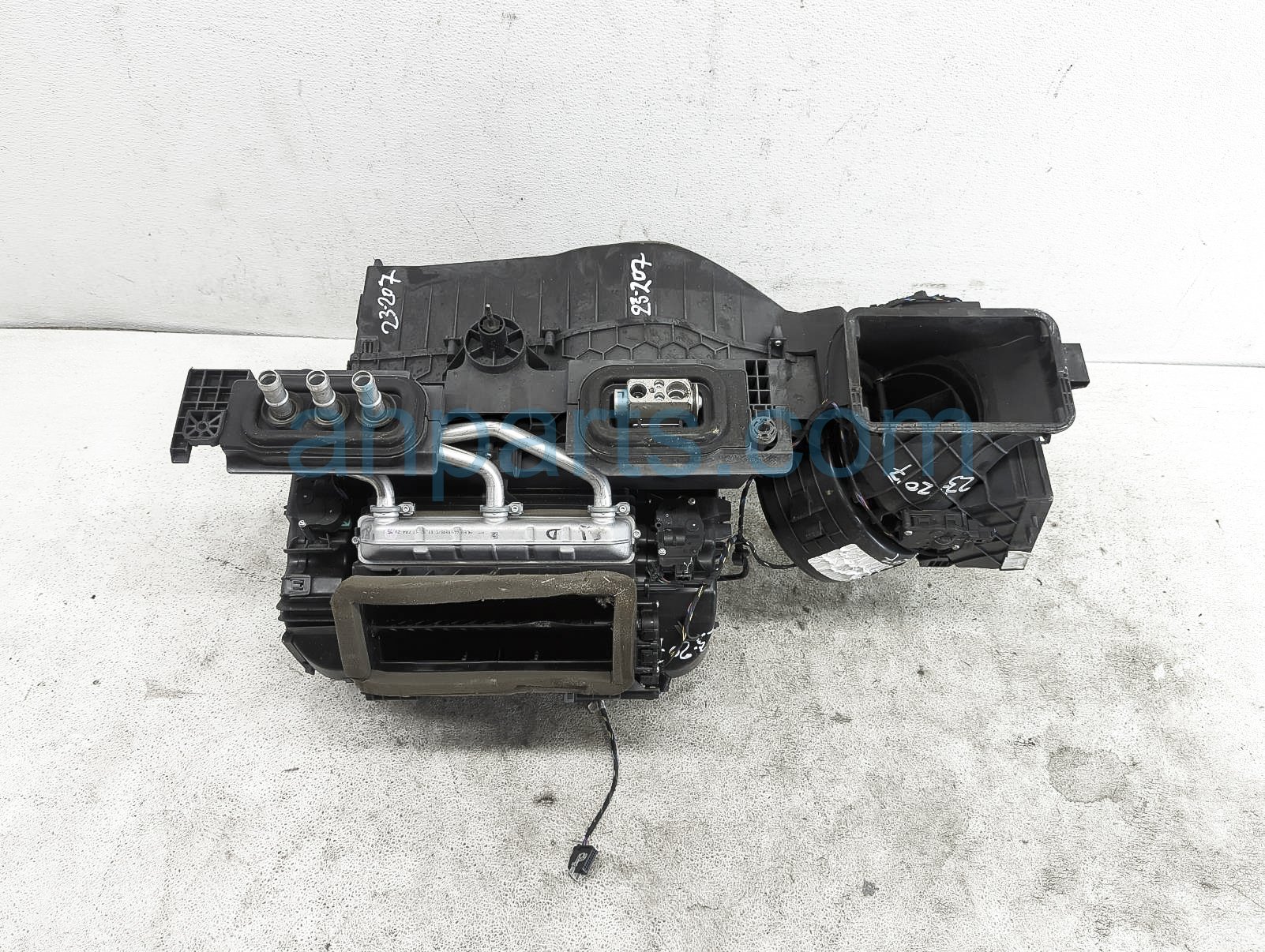 $150 BMW A/C HVAC HEATER CORE UNIT $150 BMW A/C HVAC HEATER CORE UNIT