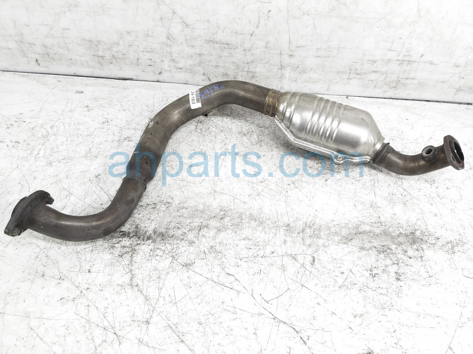 $445 Toyota LH EXHAUST CONVERTER W/PIPE - 3.5L $445 Toyota LH EXHAUST CONVERTER W/PIPE - 3.5L
