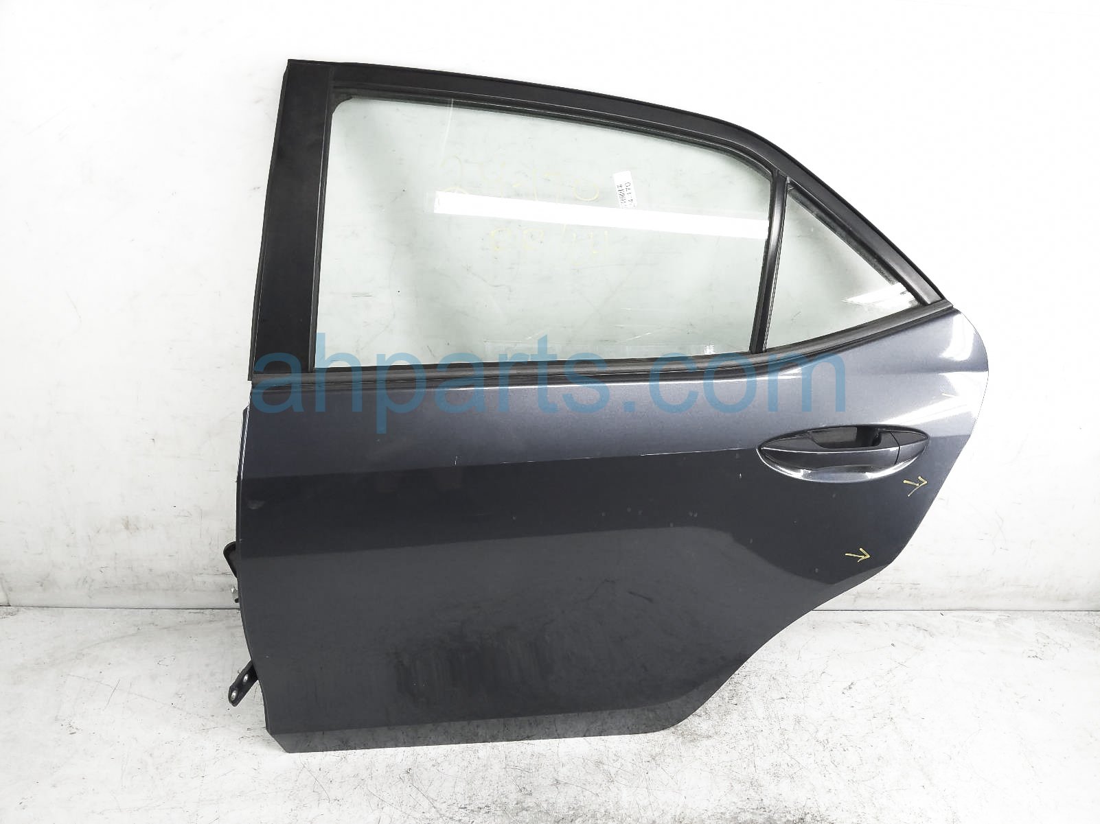 $400 Toyota RR/LH DOOR - GREY $400 Toyota RR/LH DOOR - GREY