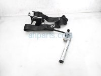 $150 Ford FR/RH RETRACTOR W/PRETENSIONER - BLK $150 Ford FR/RH RETRACTOR W/PRETENSIONER - BLK