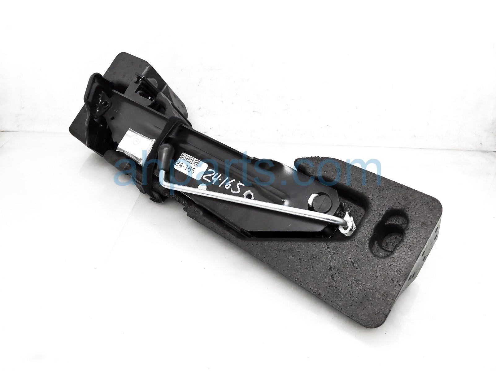 $75 Porsche JACK W/FOAM HOLDER $75 Porsche JACK W/FOAM HOLDER