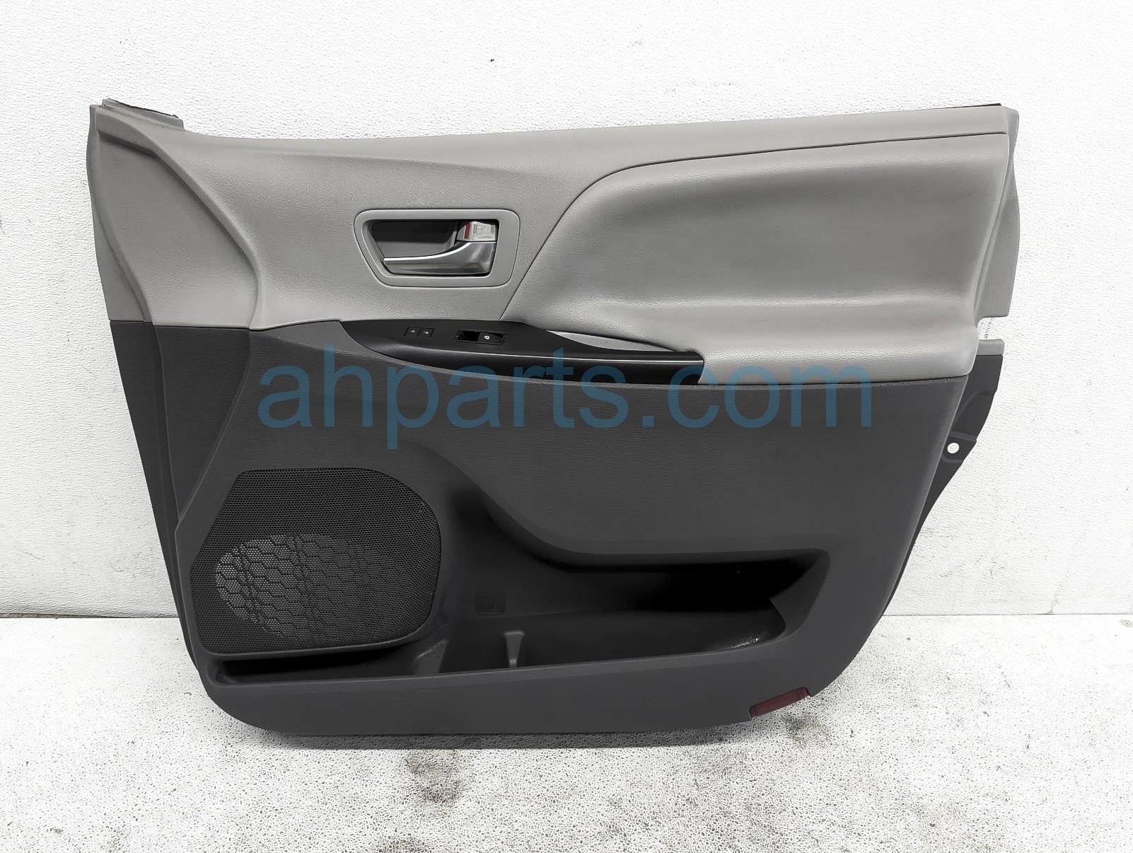$149 Toyota FR/RH INTERIOR DOOR PANEL - GREY $149 Toyota FR/RH INTERIOR DOOR PANEL - GREY