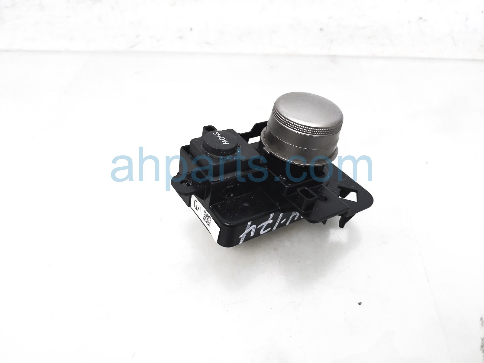 $75 Lexus DRIVE MODE SWITCH - CONSOLE MTD $75 Lexus DRIVE MODE SWITCH - CONSOLE MTD