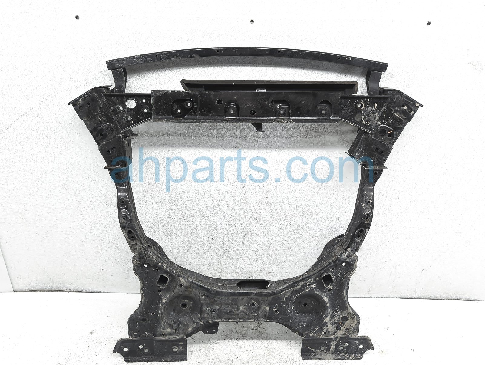 $450 Nissan FRONT ENGINE SUB FRAME / CRADLE * $450 Nissan FRONT ENGINE SUB FRAME / CRADLE *