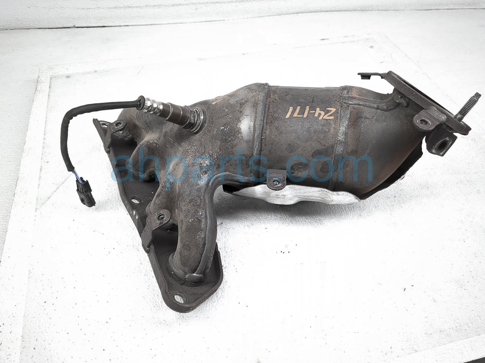 $695 Nissan EXHAUST MANIFOLD - 56K MILES $695 Nissan EXHAUST MANIFOLD - 56K MILES