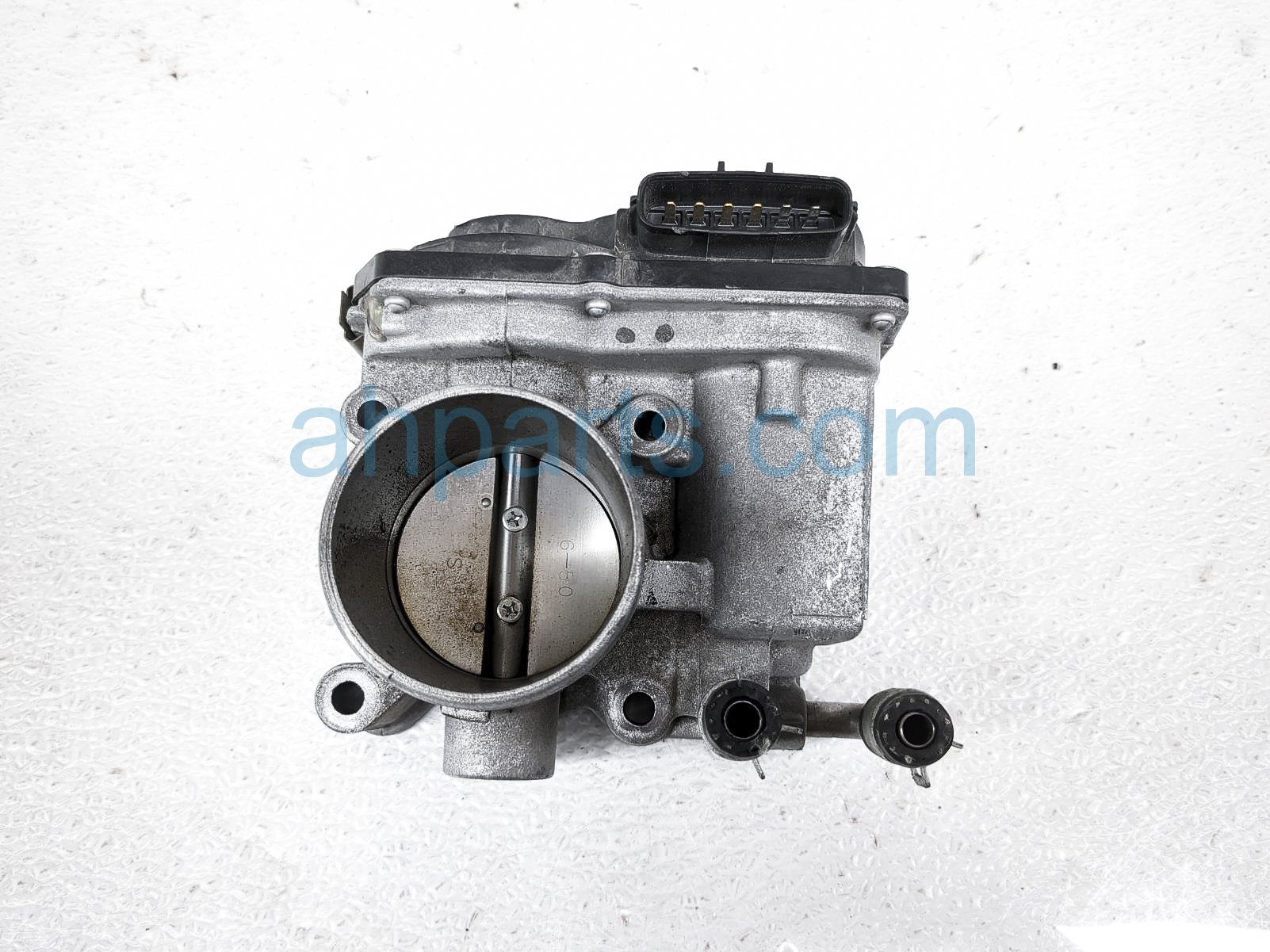 $125 Nissan THROTTLE BODY