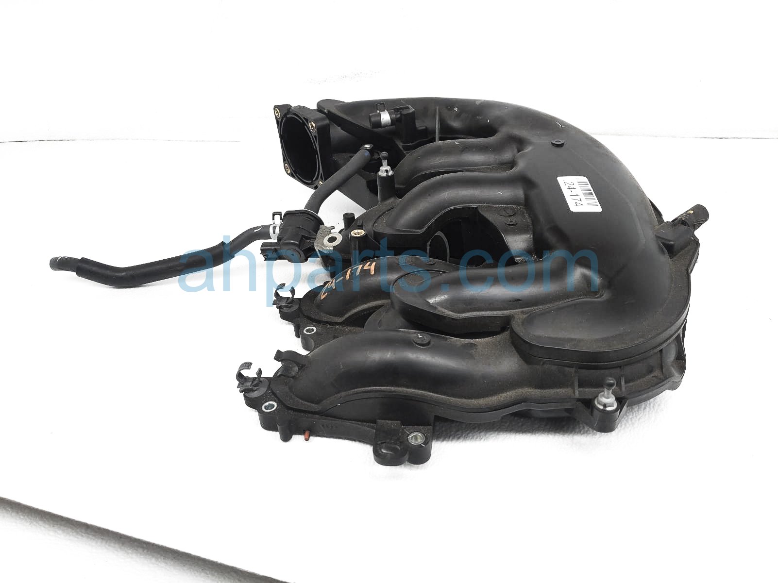 $199 Lexus UPPER INTAKE MANIFOLD $199 Lexus UPPER INTAKE MANIFOLD