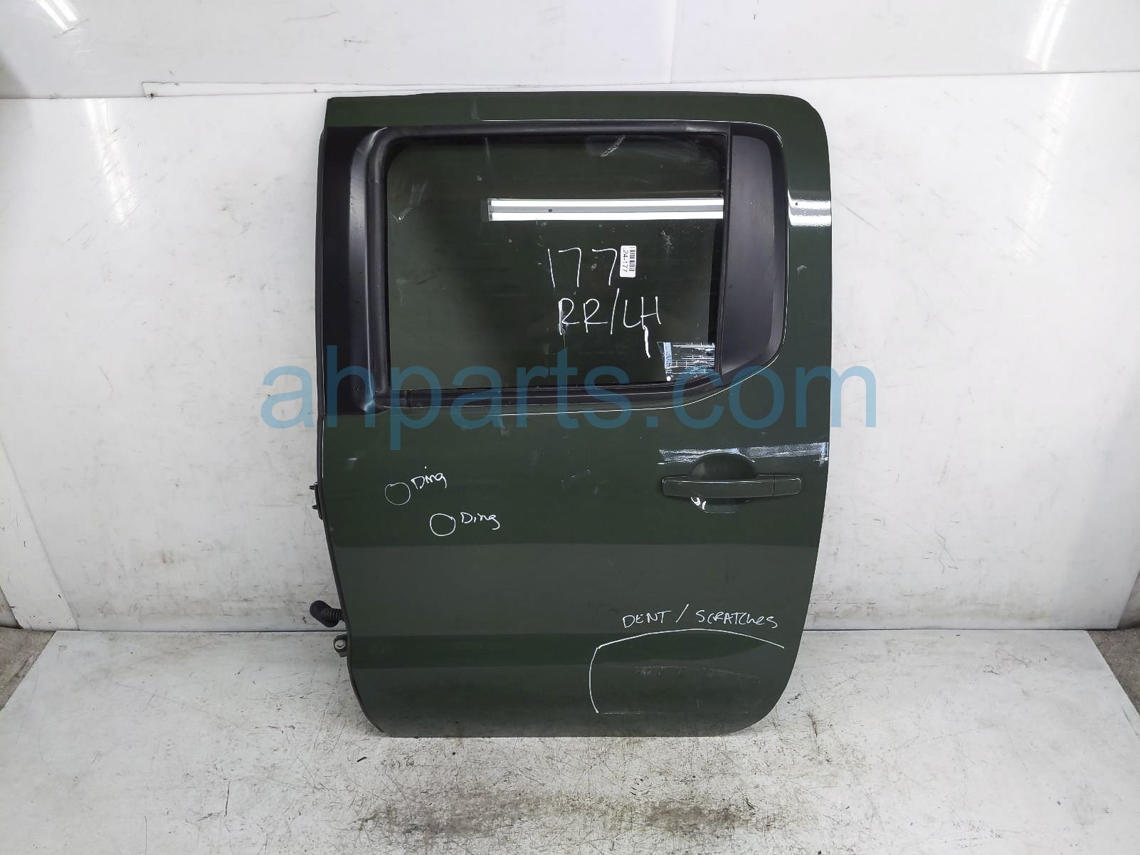 $900 Nissan RR/LH DOOR - GREEN - NO INSIDE TRIM* $900 Nissan RR/LH DOOR - GREEN - NO INSIDE TRIM*