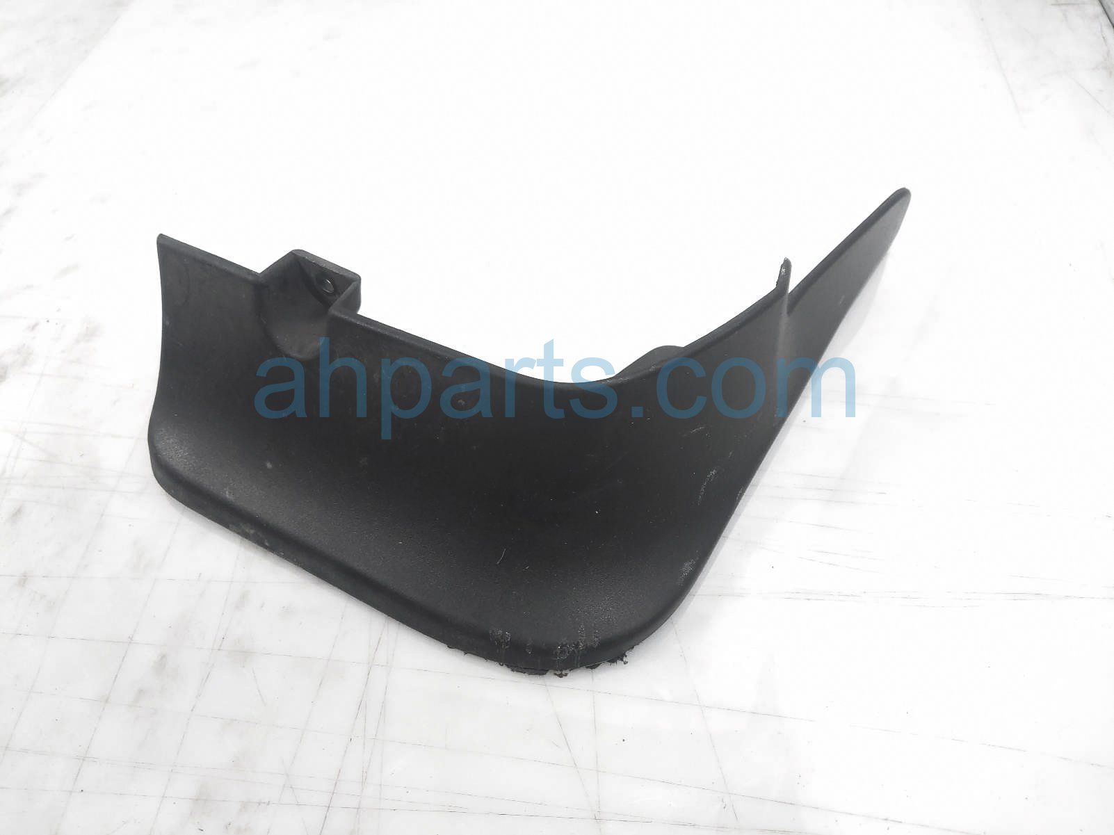 Mercedes FR/RH MUD FLAP / SPLASH GUARD