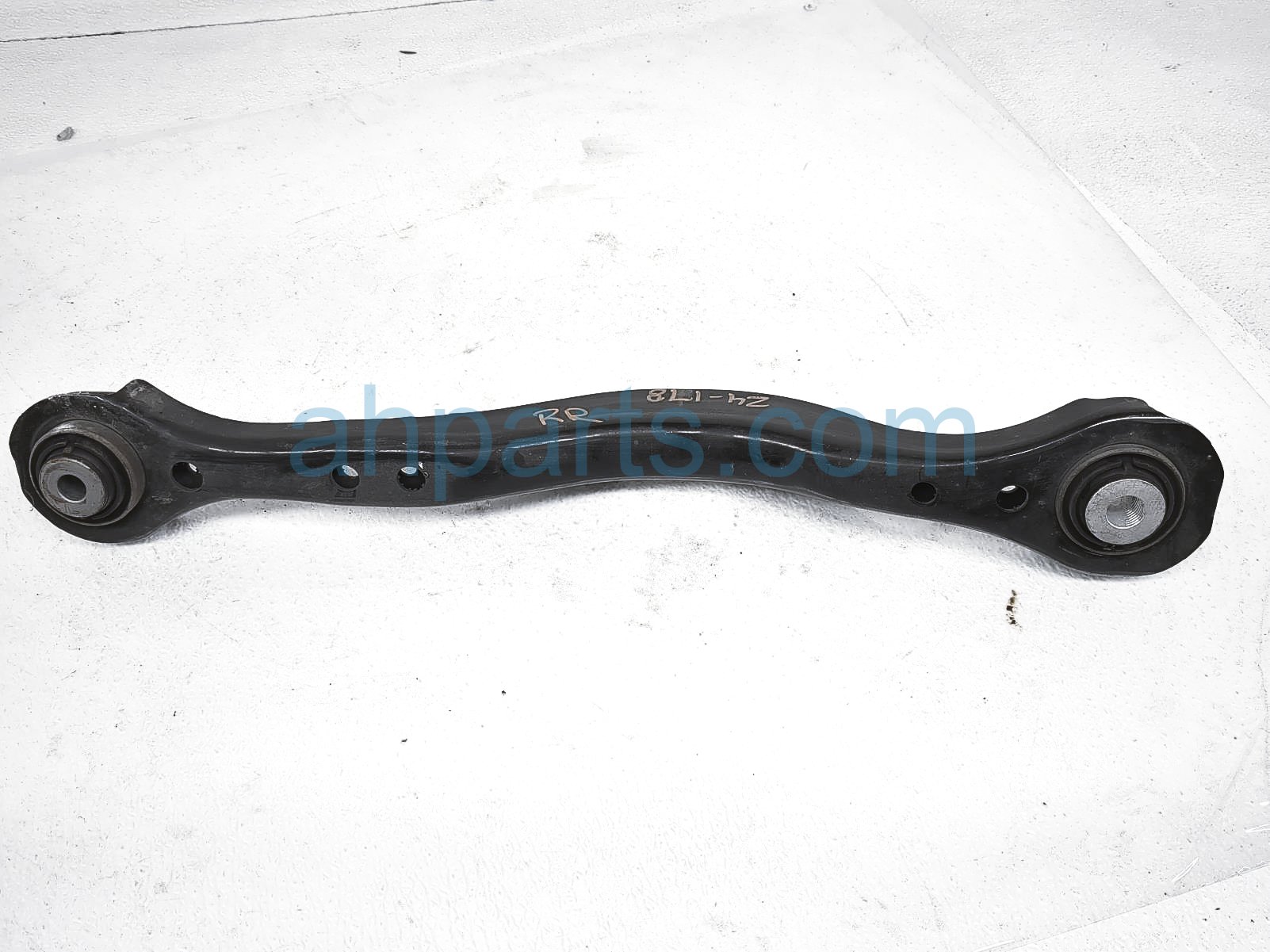 $69 Honda RR/RH LATERAL LOWER CONTROL ARM