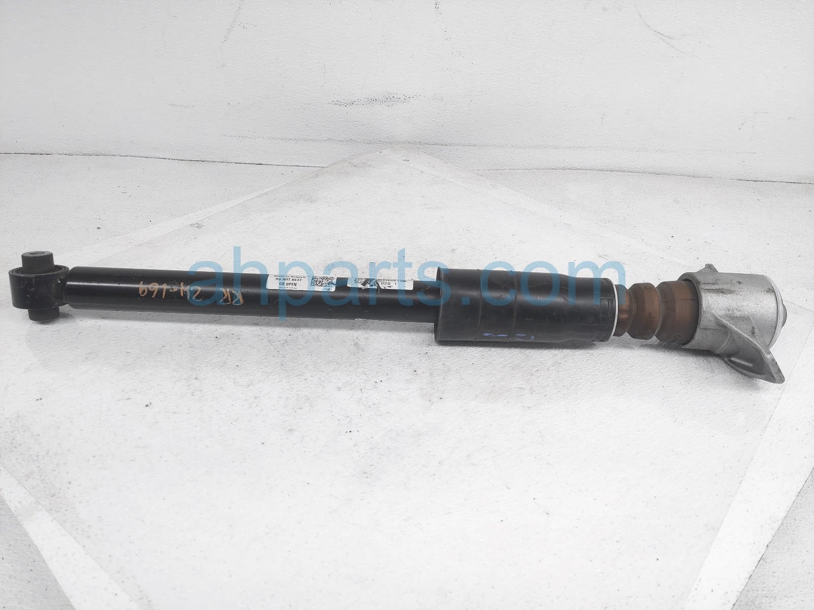 $40 Audi RR/RH SHOCK ABSORBER / STRUT $40 Audi RR/RH SHOCK ABSORBER / STRUT