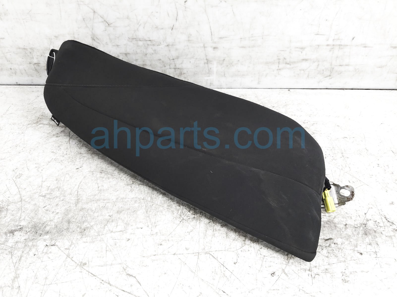 $125 Toyota RR/RH AIRBAG W/BOLSTER - BLACK CLOTH